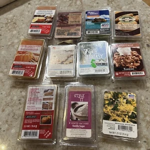 Lot Of Assorted Scented Seasonal Wax Melts 11 Pks Included @ 2.5 oz Each - Picture 1 of 9