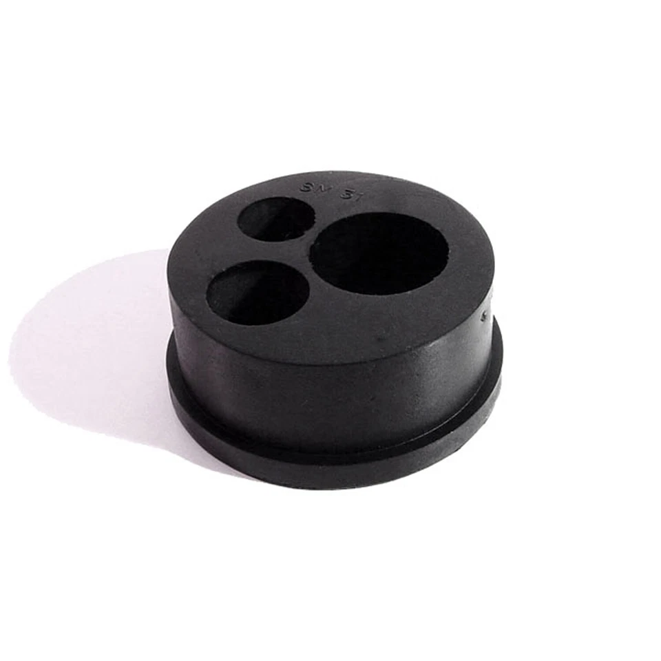 Wire Harness / Firewall Grommet For Buick Super Series 50 1940-1941; SM 31 - Image 1 of 1