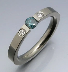 REIF-DESIGN - TRENDIGER 0,44 CARAT BRILLANT SPANNRING - AUS EIGENER GOLDSCHMIEDE - Bild 1 von 6