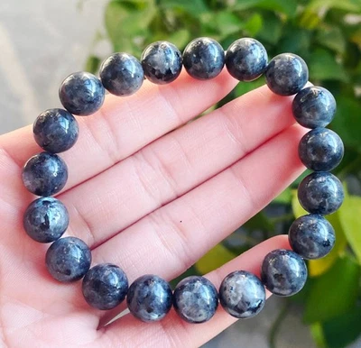 Pulsera de cuentas de luz arco iris de labradorita plateada natural de 10,4 mm Foto 1 de 4