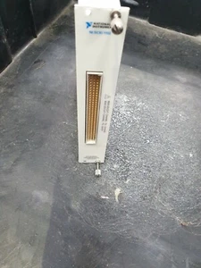 NATIONAL INSTRUMENTS SCXI-1102 183087H-01 REV 6.0 32-CHANNEL THERMOCOUPLE AMPLIF - Imagen 1 de 4