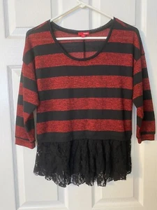 Bongo Holiday Sweater Medium Juniors Metallic & Lace On Bottom Pullover - Picture 1 of 6