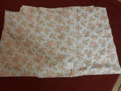 PANELES CORTINA FLORAL LAURA ASHLEY 40 X 86" Foto 1 de 2