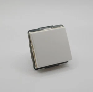 PRESTO VEDDER KWU7057UW Kreuzschalter uws - Bild 1 von 1