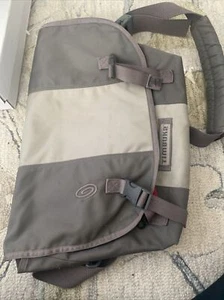 Timbuk2 Travel Messenger Bag Laptop Adjustable Satchel Grey And Gray Best Color - Picture 1 of 12