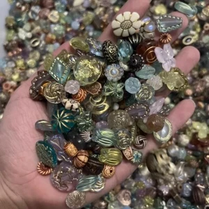 130pcs Vintage Czech Acrylic Beads Mix for DIY Jewelry Making & Craft Projects - Picture 1 of 5