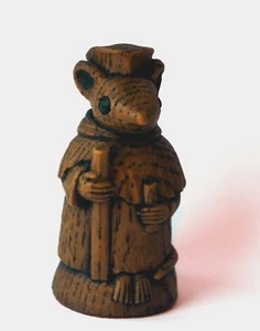 Church Mouse Cardinal Catholic Collectable Ornament Cute Cathedral Gift. - Picture 1 of 7