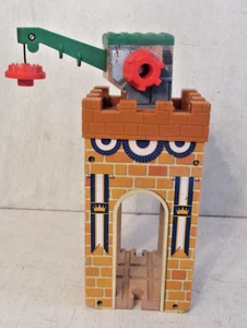 Thomas & Friends Wooden Railway Train Castle Crane Magnetic - Picture 1 of 1