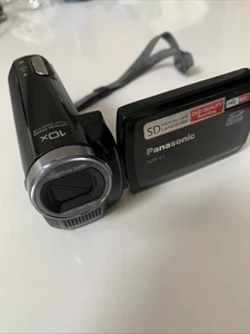 Panasonic SDR-S7 Compact Digital Camcorder With Battery, - Picture 1 of 2