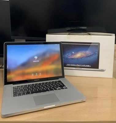 Apple Macbook Pro 15" A1286 - Immagine 1 di 4