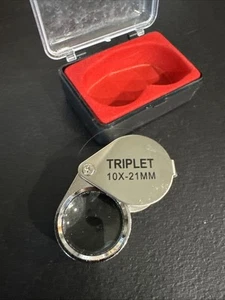 10X 21MM TRIPLET HAND LENS STORAGE BOX SILVER METAL CHROME - Picture 1 of 1