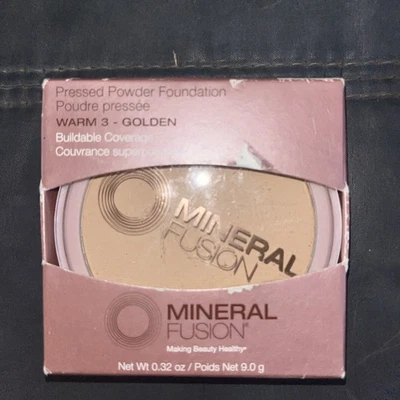 Mineral Fusion Pressed Powder Foundation 032 Oz Natural Shine Warm 3 Golden - Image 1 of 4