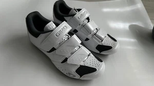 Giro Techne Women's Cycling Shoes, White/Silver, 39/7.5, Excellent Condition - Picture 1 of 9