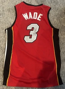Dwyane Wade Signed Miami Heat Jersey Beckett BAS COA Authentic Autograph NBA HOF - Picture 1 of 5