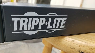 Tripp-Lite RS-0615-R 1U RackMount Power Strip 120V 15A  5-15R - Image 1 of 4