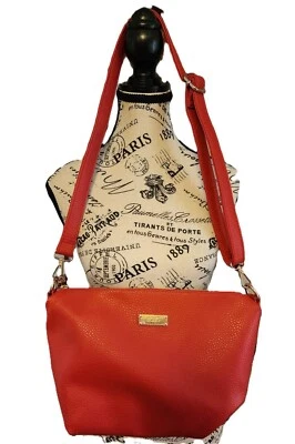 BCBG PARIS Bolso de Mano Rojo Imitación Cuero - 14" x 9" x 4" Profundo Foto 1 de 4