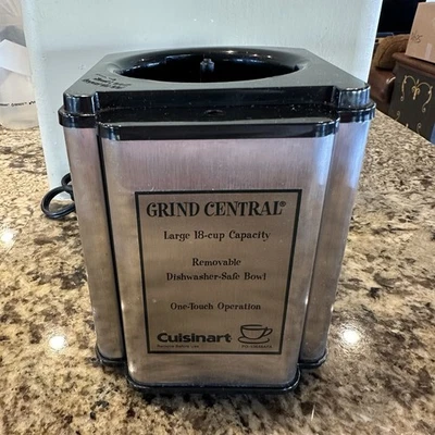 Molinillo de café central Cuisinart Grind capacidad de 18 tazas DCG-12bc SOLO MOTOR BASE Foto 1 de 4