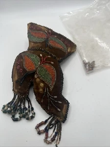 ANTIKE IROKESEN INDIANER STIEFEL PERLENMUSTER NADELKISSEN Laune Wandtasche - Bild 1 von 14