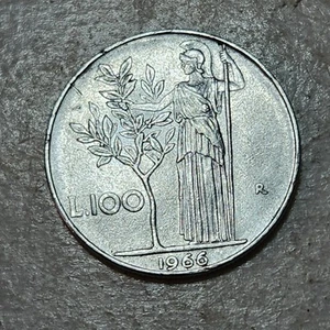 ITALY 🇮🇹 100 LIRE COIN 1966 - Picture 1 of 2
