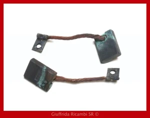 2x Charcoals Brushes Engine Electric 7x17, 5x24 MM Auto Parts D Old - Picture 1 of 1