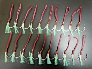 KOSTENLOSER VERSAND 9/0 & 12/0 5x FEDERHILFE JIGGINGHAKEN + BLINKER "Slow Pitch" - Bild 1 von 8