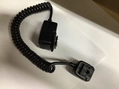 Genuine Canon Off Camera Shoe Cord 2 for EOS cameras - Image 1 of 2