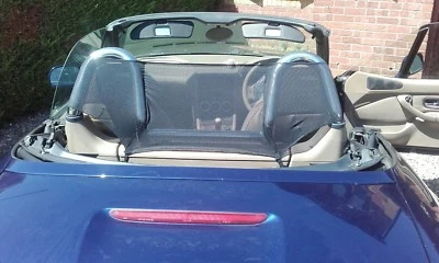 BMW Z3 FABRIC WIND BLOCKER - DEFLECTOR - Image 1 of 4