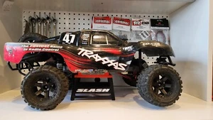 Custom made RC stand for Traxxas Slash 1/10 scale HCG - Picture 1 of 8