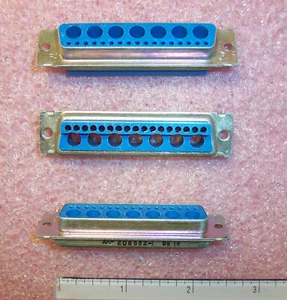 QTY (5) 208552-1 AMP COMBO DSUB HOUSING RECEPTACLES 7-POWER COAXIAL 17-SIGNAL - Picture 1 of 2