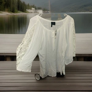 New Directions Top Womens Sz L White Round Neck 3/4 Sleeve Blouse Casual NWT - Picture 1 of 5