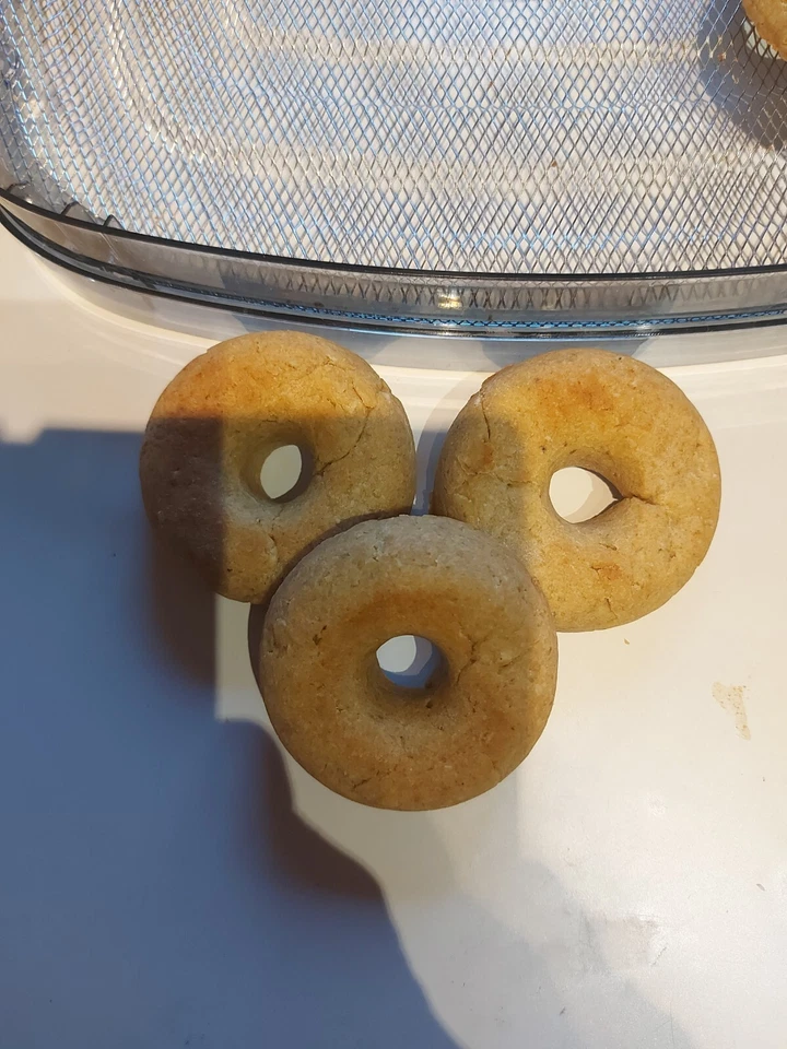 Donuts mit Leberwurst eigene Herstellung - Bild 1 von 1
