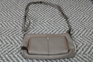 Brighton Tan Leather Crossbody w/adjustable Strap - Picture 1 of 6