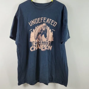 Camiseta negra Sasquatch Bigfoot Undefeated Hide & Seek Champion - ¿Talla XXL? - Imagen 1 de 8