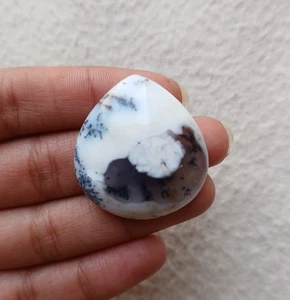 Opale dendrite naturale fantasia cabochon 31,5x29x7 mm circa 39,80 ct AMJ813 - Foto 1 di 3