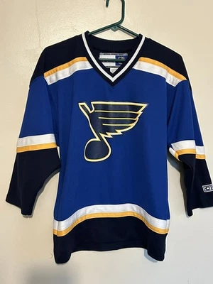 Youth Kids CCM  St Louis Blues NHL Hockey Jersey Boys Size XL - Image 1 of 4