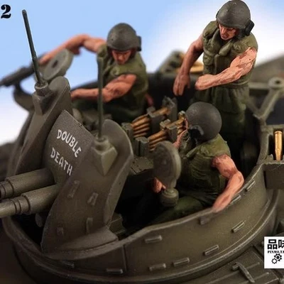Handpainted Vietnam War M42 Anti-aircraft Gun Vehicle Operator 3MAN - NOGUN 1/72 - Bild 1 von 4