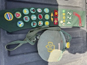 Mensa e toppe vintage bambina scout - Foto 1 di 3