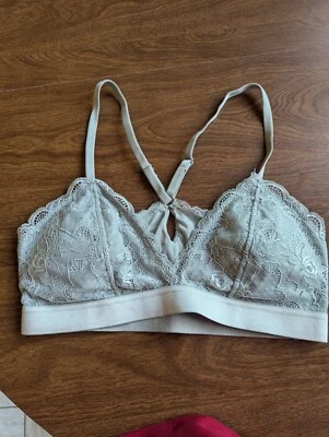 Sujetador/bralette pulóver Express Express gris medio de encaje nuevo con etiquetas  Foto 1 de 4