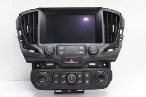 GMC Terrain 2020 - pantalla de visualización de información 84677518 OEM control de clima *A8589 - Imagen 1 de 11