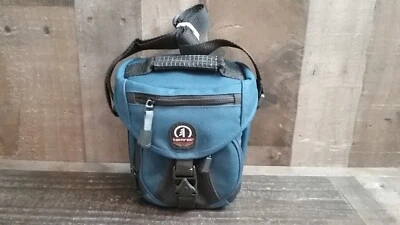 Tamrac 5500 Micro Explorer Case-Blue 7'X6' - Image 1 of 4