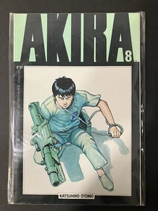 AKIRA #8 Classic Marvel/Epic Series Graphic Novel Katsuhiro Otomo (Mint) - Picture 1 of 3