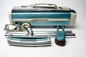 Electrolux Automatic Control Canister Vacuum Cleaner 1205, *no hose* See video - Picture 1 of 24