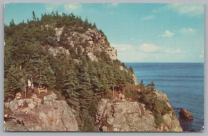 Postal vintage Rugged Rocks on the Cabot Trail, Black Brook, Nueva Escocia. - Imagen 1 de 2