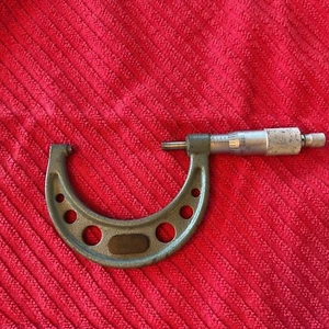 Mitutoyo No. 103-116 2-3” Outside Micrometer, 0.0001” Resolution - Picture 1 of 6