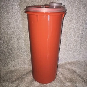 Tupperware 262 Slimline 1 Quart Round Container Orange with Sheer Lid  - Picture 1 of 4