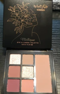 WHATS UP BEAUTY ~ Flirtique Eye & Cheek Palette - Picture 1 of 7