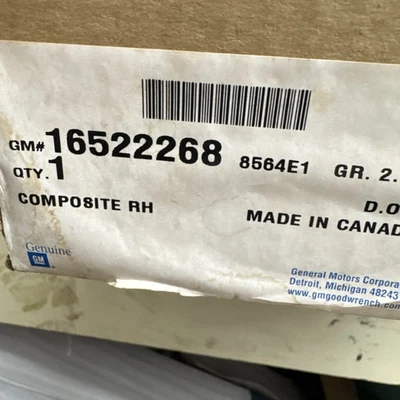 GM 16522268 RH Head Lamp Asm 1992-96 Buick Century NOS - Image 1 of 4