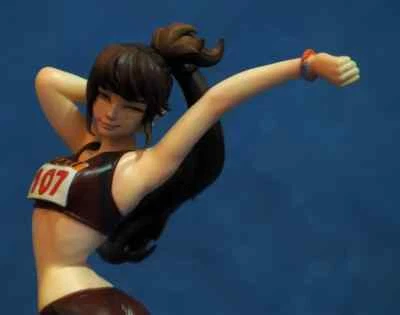 Resin Figure Kit 1/20 Nari Unpainted Garage Resin Kit - Image 1 of 4