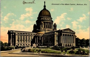STATE CAPITOL Madison, Wisconsin WI Postcard - Picture 1 of 2