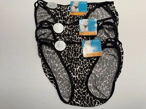 NWT Vanity Fair Illumination String Bikini 18108 3 PAIRS  Size  7 L Animal Print - Picture 1 of 5
